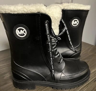 Bota de lluvia Michael Kors Montaigne PVC negra 9-USADA EN EXCELENTE ESTADO Foto 1 de 4