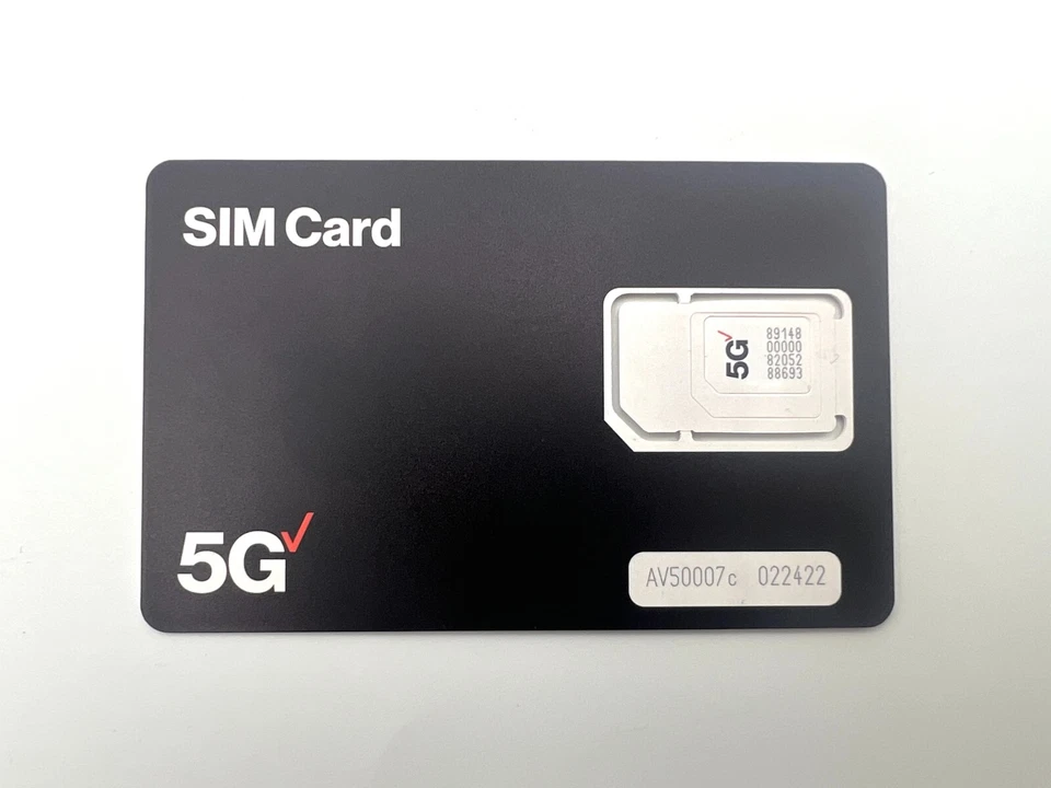 Verizon 3-in-1 Postpaid/Prepaid 4G LTE 5G SIM Card Nano/Micro/Standard Size - Image 1 of 2
