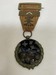 Medalla Orden Vieja Guardia Falange España - Foto 1 di 5