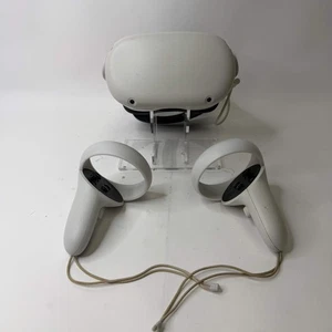 Oculus Quest 2 64GB Standalone All-in-One VR Headset KW49CM - Picture 1 of 14