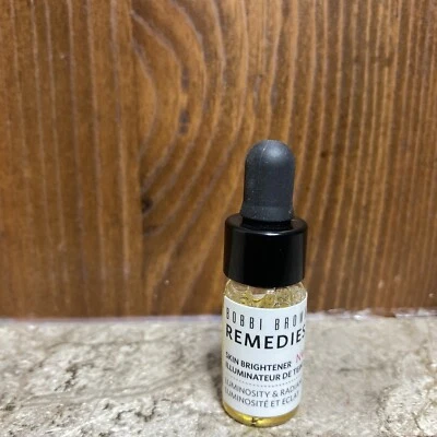 Clareador de pele Bobbi Brown Remedies nº 42 tamanho viagem - Imagem 1 de 3