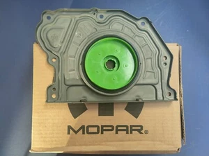 New Genuine Mopar Jeep Grand Cherokee WK16-21 Engine Crankshaft Seal 68245707AD - Picture 1 of 3