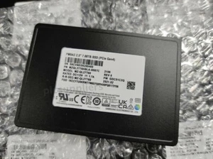 Nuevo Original Samsung PM9A3 7.68TB SSD U.2 NVME MZ-QL7T60 PCIE MZQL27T6HBLA-00A07 - Imagen 1 de 2