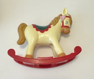 American Girl Bitty Baby 2007 Evergreen Holiday Rocking Horse retirado - Imagen 1 de 3