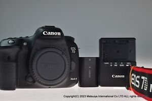 Canon EOS 7D Mark II 20.2MP Digital Camera Body Excellent