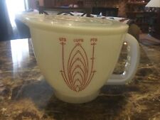 Vintage Tupperware Mix N Stor Measuring Batter Bowl with Seal 8 Cups 2 Qts 502