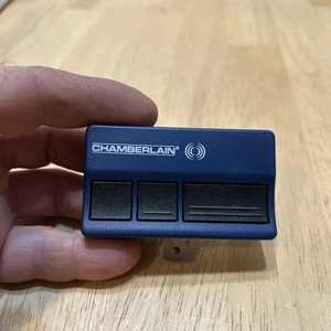 Chamberlain 953CD Garagentoröffner Fernbedienung blau 3 Tasten - Bild 1 von 2