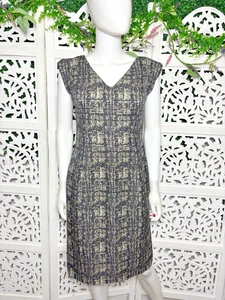Monique Lhuillier Women's V-Neck Fitted Sheath Dress - Picture 1 of 12