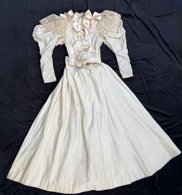 c.1890 Victorian Antique Wedding Gown Dress Ensemble Bodice & Skirt, Custom Made - Image 1 of 4