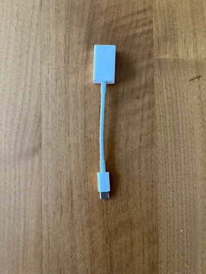 Apple A1632 USB-C to USB ADAPTER MJ1M2AM/A used - Image 1 of 2
