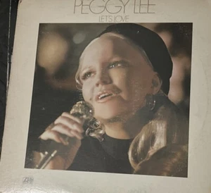 Ultimate Christmas by Lee, Peggy (Record, 2020) - Bild 1 von 1