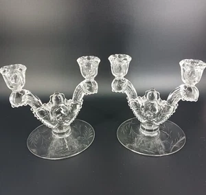 Heisey Pair of 2 Light Candelabras Candle Holders Enchantress Etched Vintage - Picture 1 of 4