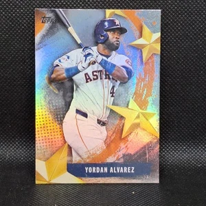 2025 Topps Serie 1 Yordan Alvarez Stars of MLB #SMLB-9 Astros - Foto 1 di 2