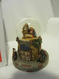 DICKSONS Christmas nativity wiseman waterball snow globe music box Bethlehem - Picture 1 of 4