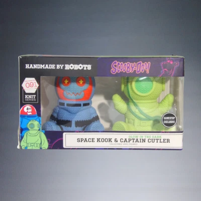 HECHO A MANO POR ROBOTS SCOOBY-DOO SPACE KOOK+CUTLER BRILLA EN LA OSCURIDAD SERIE 091 PUNTO FIGURA Foto 1 de 4