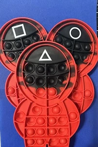 FIDGET POP-IT SQUID GAME SPACE MAN STRESS SENSORY TOY 3PACK 9.5" - Picture 1 of 4