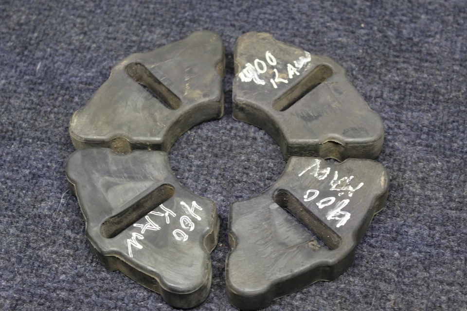 Kawasaki KZ400D 1976 1977 buje trasero amortiguadores amortiguadores #4 Foto 1 de 4