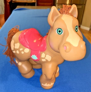 Toppa cavolo bambini Crimp'n Curl Ponies 1992 CPK marrone cavallo verde occhio rosa sedile - Foto 1 di 14