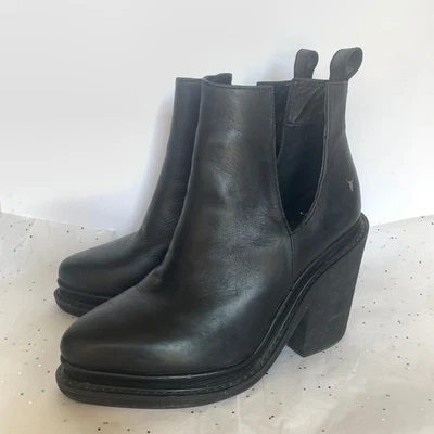 Windsor Smith Bota de Plataforma Gruesa Recortada para Caminar Negra Punta Fairy Grunge 6 Foto 1 de 4