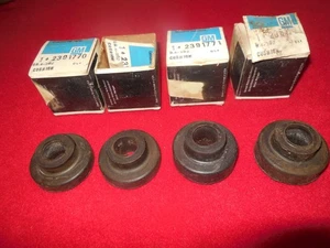 NOS 1960 - 1975 Chevy GMC K10 K20 K30 Blazer Jimmy transfer case cushions GM 4x4 - Picture 1 of 6