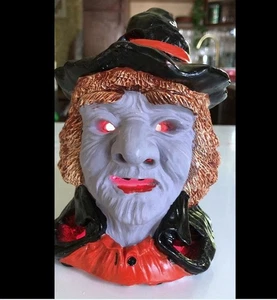 Halloween Light Up Witch "The Good Company" VER VIDEO - Imagen 1 de 2