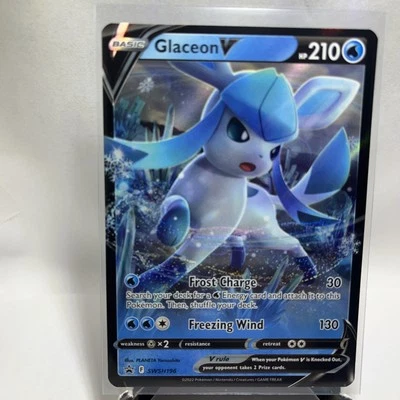 Glaceon V SWSH196 SWSH: Sword & Shield Promo Cards Holo - Image 1 of 4