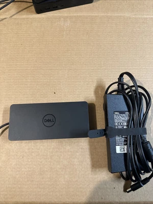 Dell D6000 USB-C Docking Station w 130W AC Adapter - Image 1 of 3