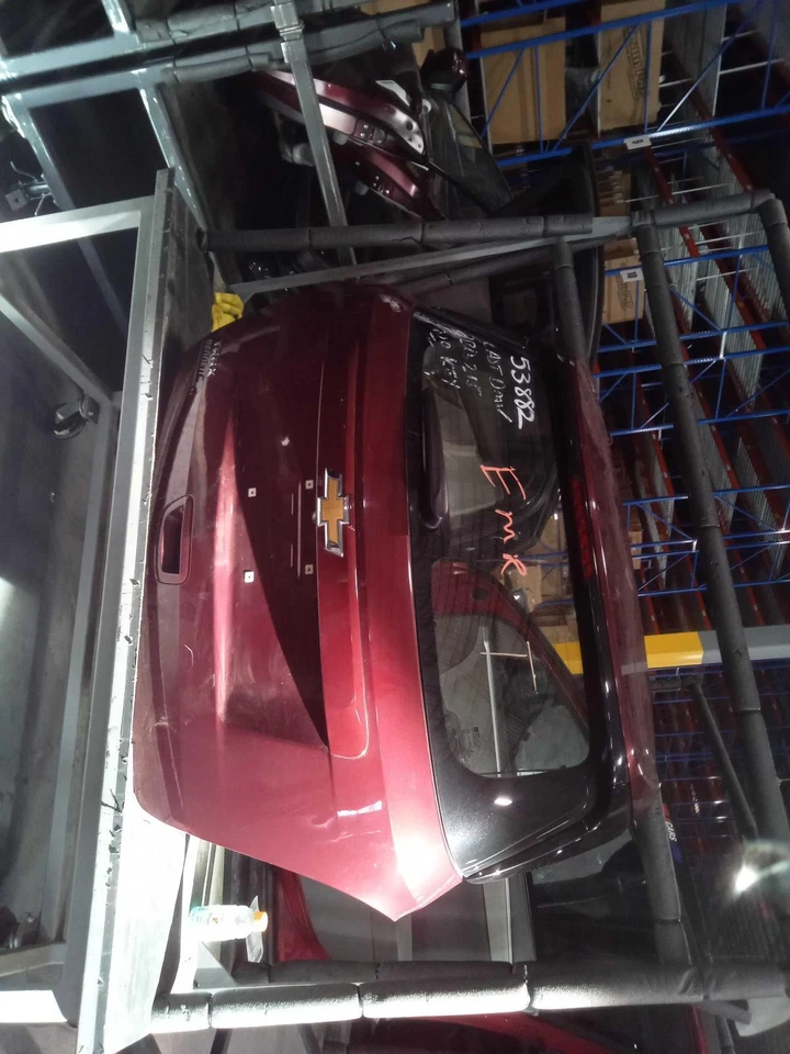 Tapa de cubierta usada se adapta a: Chevrolet Trax 2017 privacidad tinte opcional AKO con cámara de visión trasera Foto 1 de 1