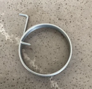 Genuine Piaggio Vespa PX 125 - 200 EFL Disc (1984 - 2018) Throttle Return Spring - Picture 1 of 6