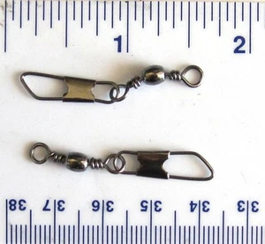 100 GT Black Barrel Fishing Swivels con broches de seguridad tamaño 7 (25 # Prueba) - Imagen 1 de 2
