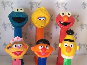PEZ - Sesamstraßenserie - Charakter aus Pulldown-Menü auswählen - Bild 1 von 7