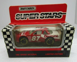 Matchbox 1993 Matchbox Super Stars 1993 Grand National #87 rojo edición limitada - Imagen 1 de 4