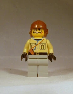 LEGO Adventurers Minifig Baron Von Barron Minifigure with Brown Flight Helmet - Picture 1 of 1