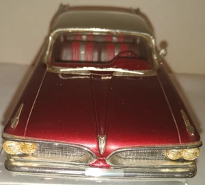 AMT Pontiac Bonneville 1959 2 puertas techo rígido profesional construido kit modelo tornillo - Imagen 1 de 12