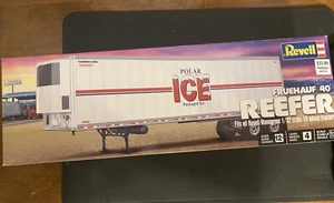 Revell Fruehauf Polar Ice 40' Reefer Trailer Maßstab 1:32 Plastik Modellbausatz - Bild 1 von 2