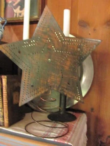 Large Antiqued Christmas 14" Punched Tin Star Tree Topper, will hold Lights - Picture 1 of 9