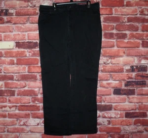 Lee Women's Classic Fit Straight Leg Jeans Pants Black Size 18 Medium Pockets - Picture 1 of 4