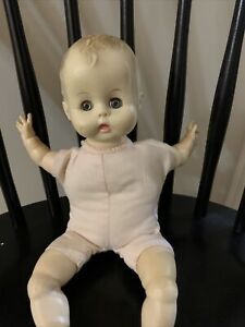 VTg 12” TLC  1971 Effanbee Baby Doll Made in USA  Z10