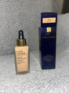 4N1 SHELL BEIGE, Estee Lauder Futurist SkinTint Serum Foundation LSF20, 1oz/30mL - Bild 1 von 6