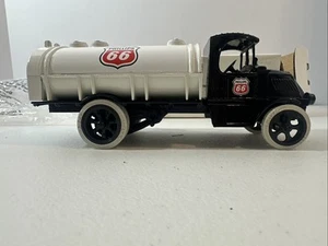 PHILLIPS 66 NEW LOGO PETROLEUM OIL #2 1926 MACK STOCK #9787 ONLY 2,511 MADE - Bild 1 von 11
