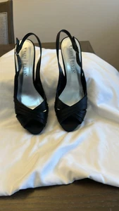 White House Black Market Womens Shoes 8.5 - Picture 1 of 13