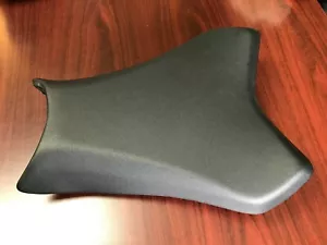 OEM Kawasaki Ninja ZX6R 19 20 21 22 23 24 Main Front Driver Seat - Picture 1 of 6