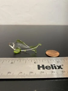 Tiny Hand Blown Glass Figurine Collectibles Handmade Miniature Clear Green Fish - Picture 1 of 4
