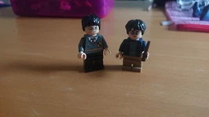 Lego Harry Potter Minifigur Harry Potter jung und Hogwarts Zauberstab  - Bild 1 von 2