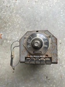 1955 Ford Car Tube Radio 5 BF-162005 Round Front Dial Push Button - Picture 1 of 22