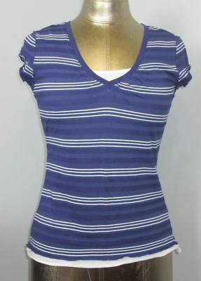 NUEVO CON ETIQUETAS Camisa Unionbay Azul Rayas Juniors Talla L Pecho 33 Cuello en V Elastizada 225-32074 Foto 1 de 4