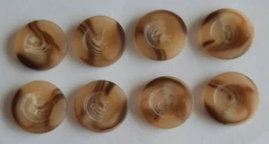 8 x 18mm Large Brown Marbled Round Plastic Buttons - LK712 - Picture 1 of 1