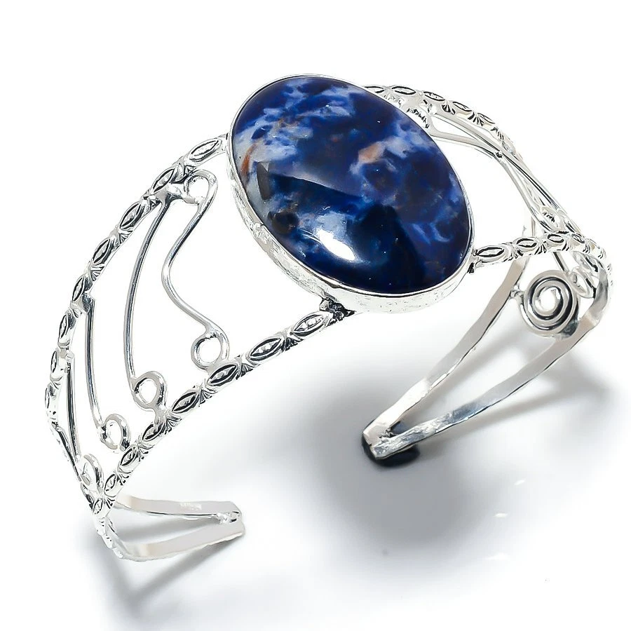 Браслет-манжета из серебра 925 пробы ручной работы с оранжевым содалитом регулируемый R-5144 - Изображение 1 из 1