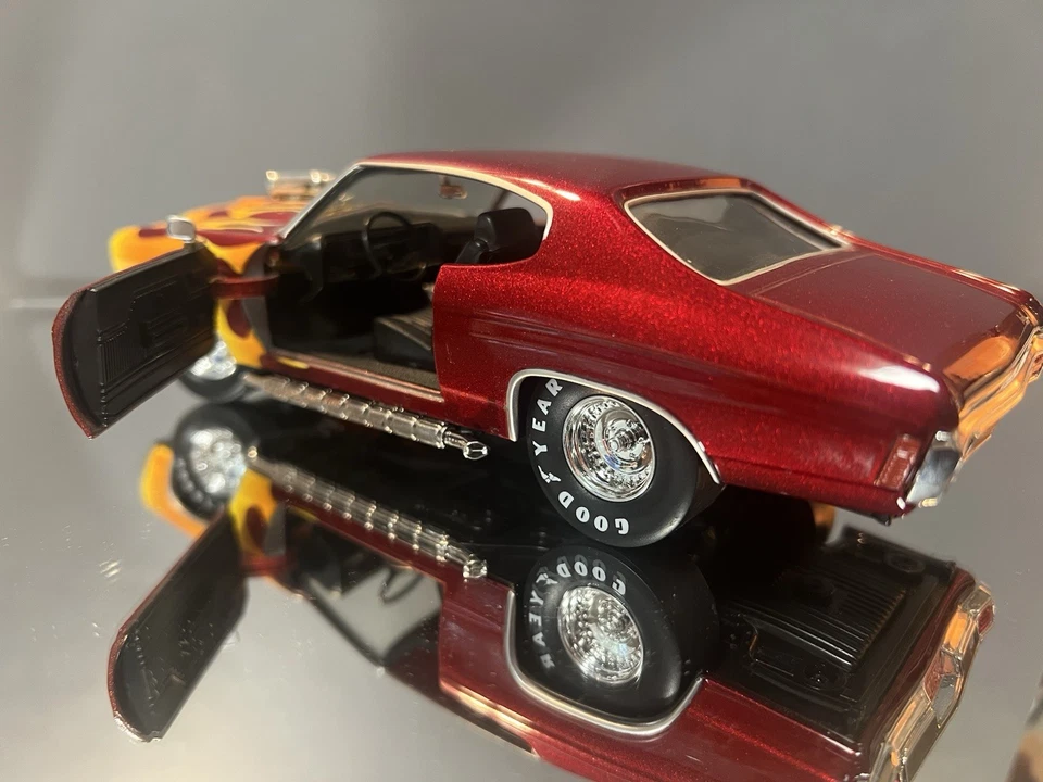 CLASSIC METAL WORKS 1/24 SCALE - 1970 CHEVY CHEVELLE SS454 - Image 1 of 4