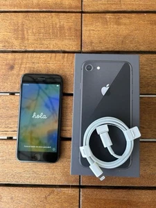 Apple iPhone 8 - 64GB - Space Grau (Ohne Simlock) - Bild 1 von 16